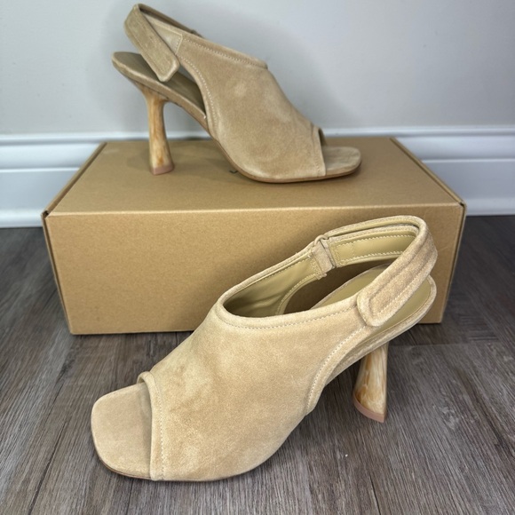 Vince Quest Dune Suede Slingback Sandal Heels - Picture 2 of 13